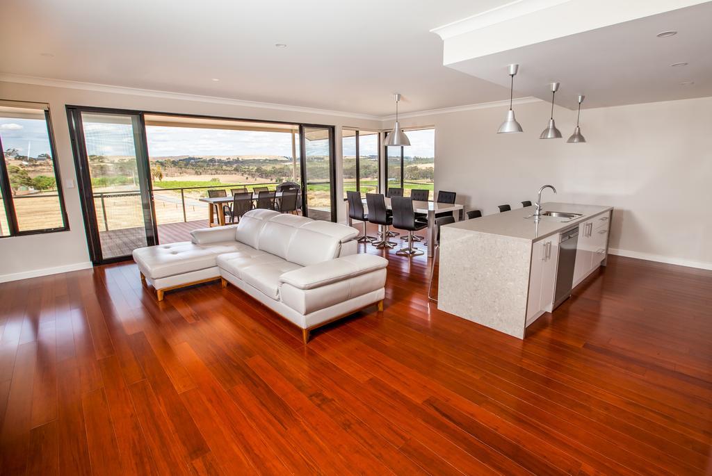 Neagles Retreat Villas كلير المظهر الخارجي الصورة