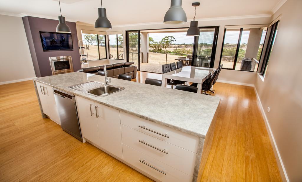 Neagles Retreat Villas كلير المظهر الخارجي الصورة